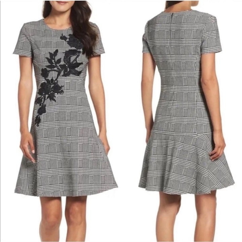 Betsey Johnson Black and White Mini Dress with Floral Design and Short Sleeves